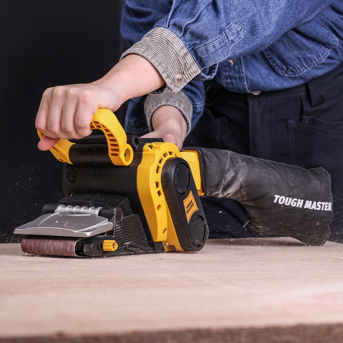 Elektrinis juostinis šlifuoklis 800W 75x457mm 240V 3M kabelis TM-BS76E Tough Master