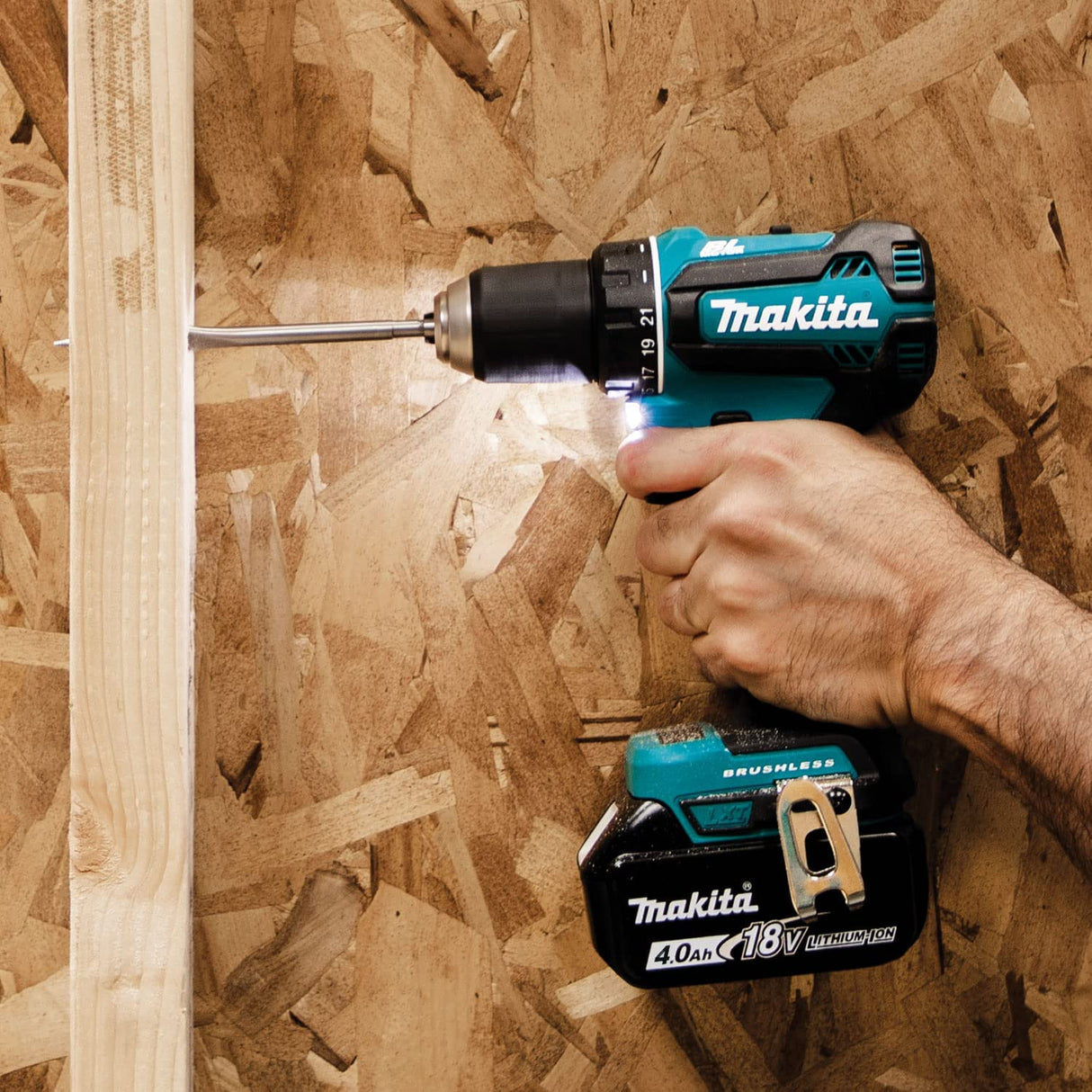 Makita 18V Cordless LXT ® drill-driver DDF485